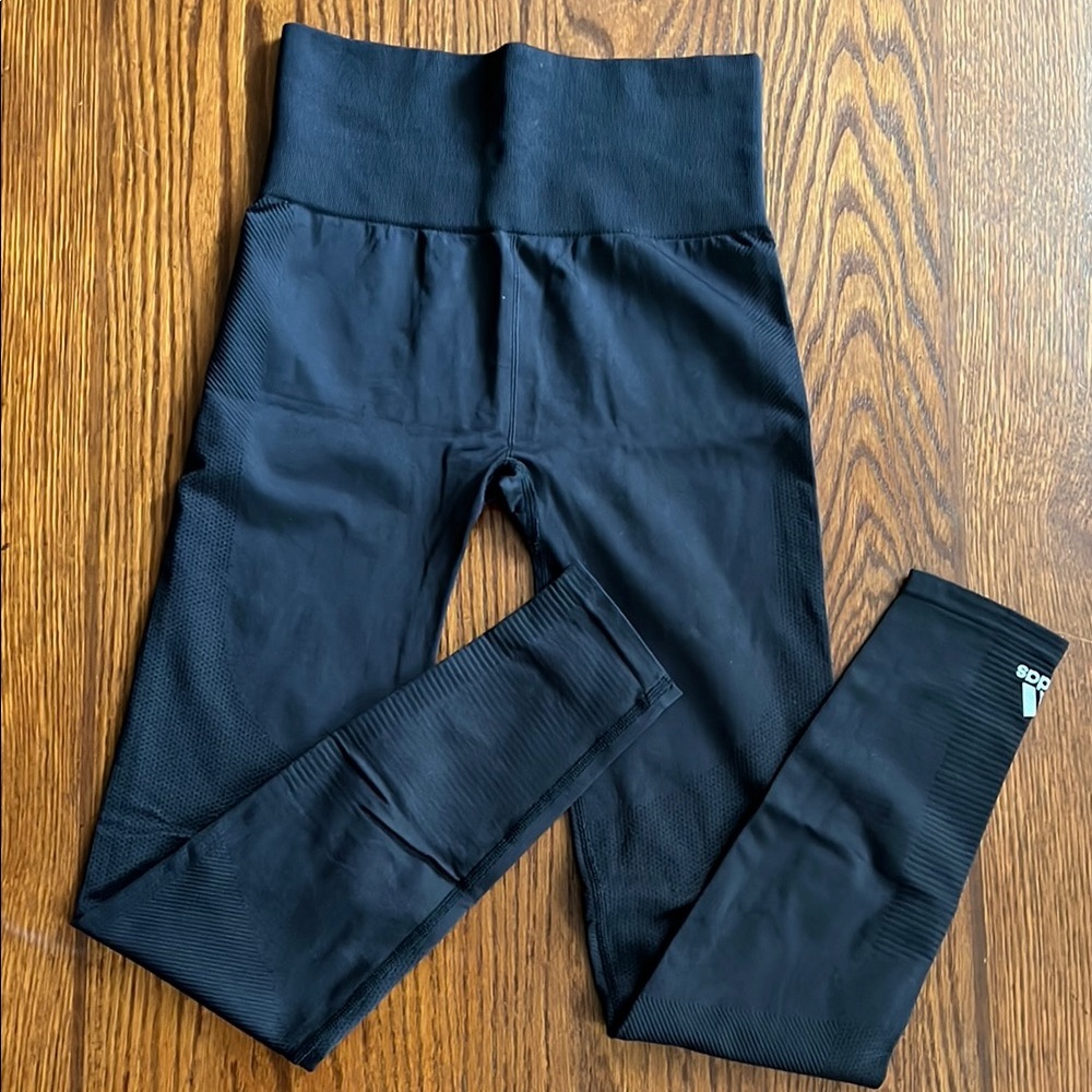 Adidas | Women’s Size XS Black Leggings